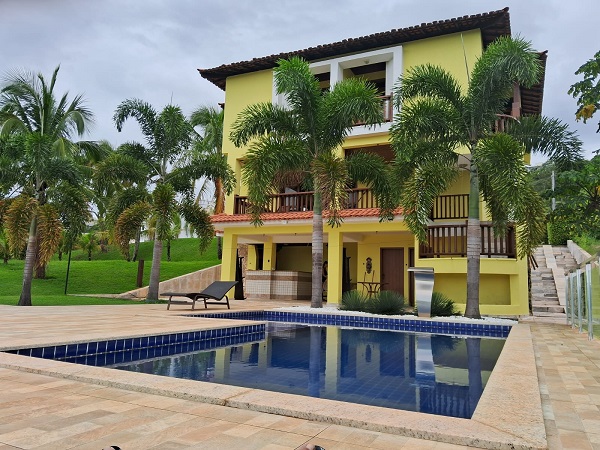 Casa com vista linda em Escarpas do Lago